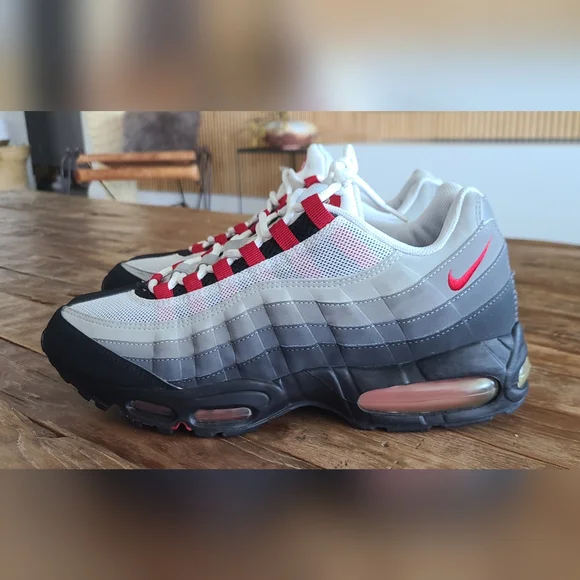 Nike Air Max 95 Chili Red sz 11